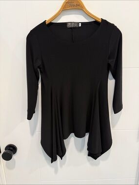 Simplicity Black Garment with Branded Label size 4